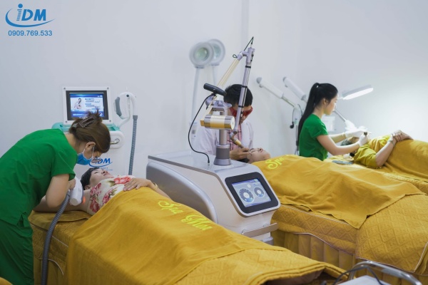 IDM Việt Nam cung cấp 100% thiết bị spa hàng chính hãng